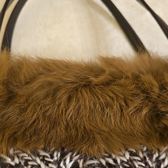 White and Brown Purse with Plush Fur Trim - Picture 10 of 10